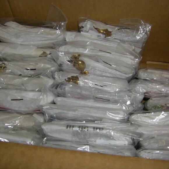 Betsey Johnson Kitsch Holiday Candy Bifold Wallet Red Metallic BJ34415F NWT - Picture 7 of 8